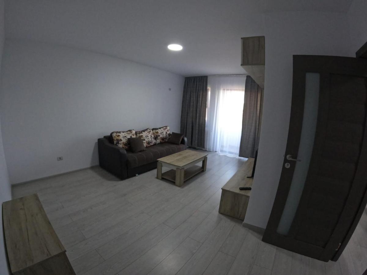 Cazare Bloc Nou Ultracentral Râmnicu Vâlcea Esterno foto